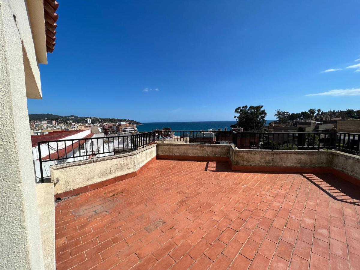 Apartaments Monjardi Lloret de Mar Exterior photo