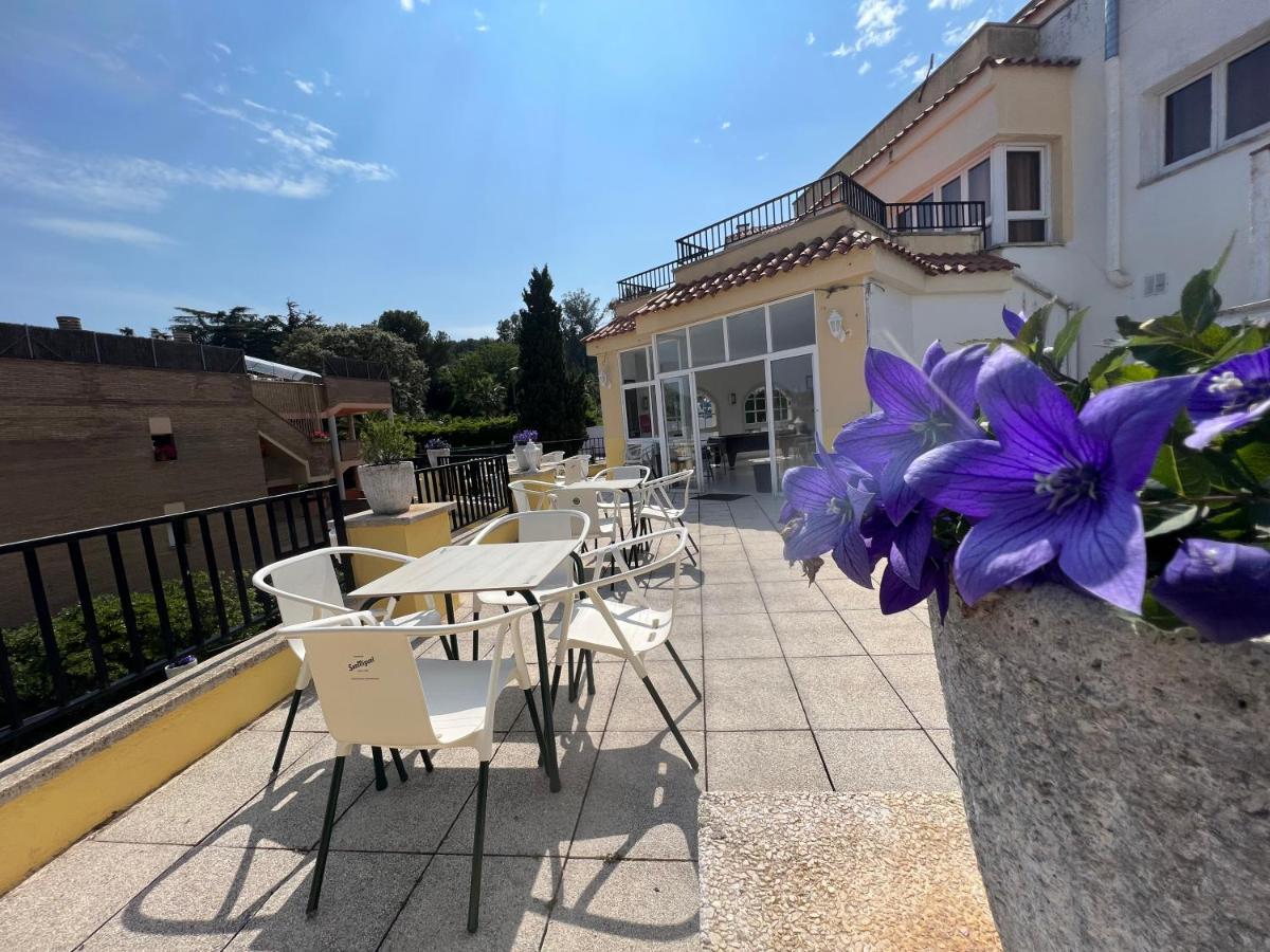 Apartaments Monjardi Lloret de Mar Exterior photo
